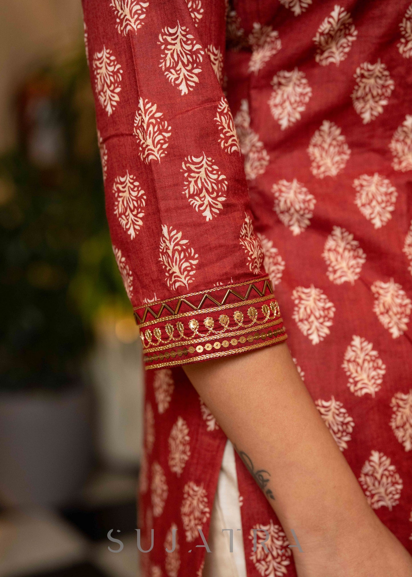 Exclusive Hand Embroidered Printed Maroon Kurta