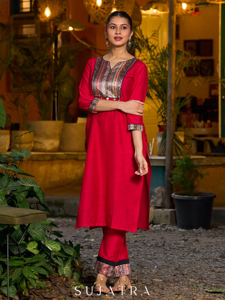 Stunning magenta cotton-silk kurta with digital print detailing and black–gold contrast