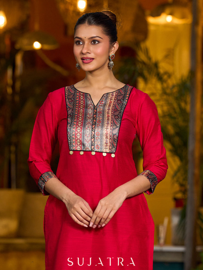Stunning magenta cotton-silk kurta with digital print detailing and black–gold contrast
