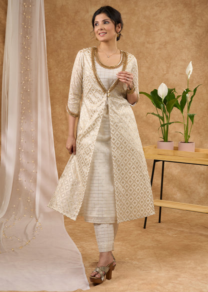 Elegant hand Embroidered Ivory Chanderi Kurta