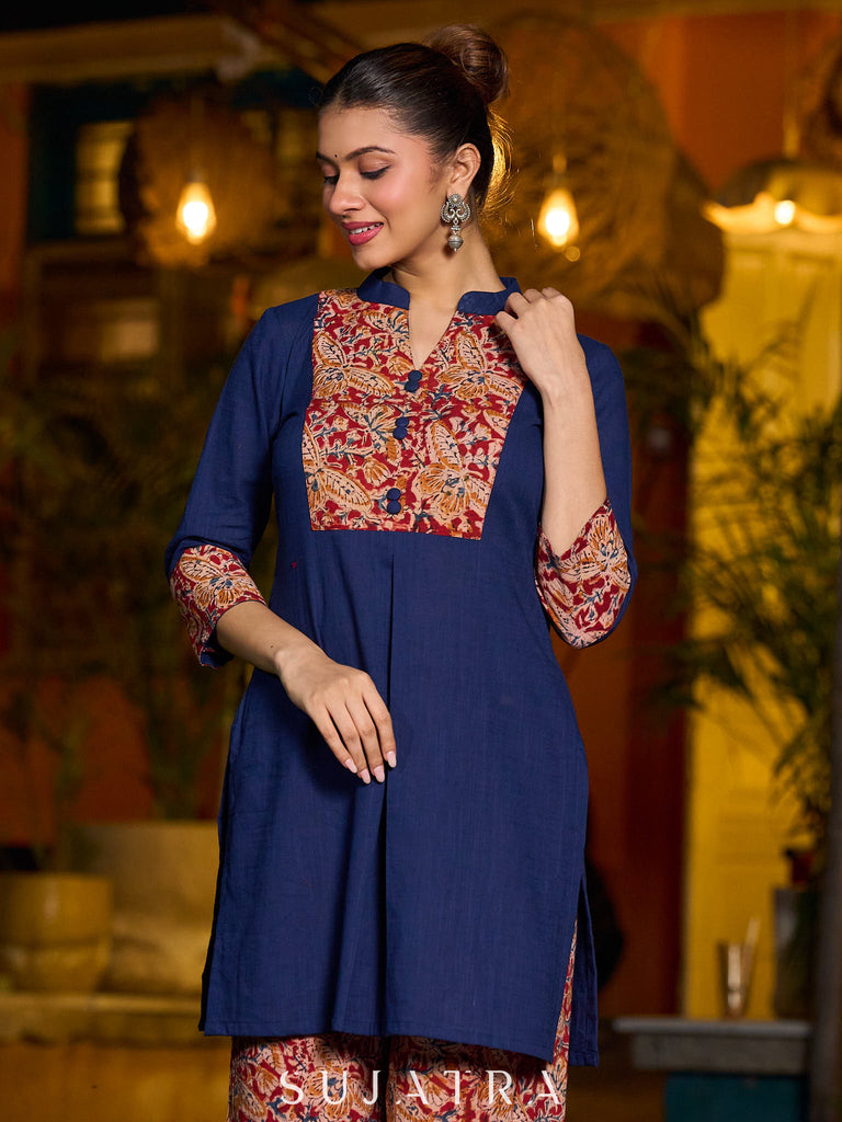 Minimal Navy Blue short kurta featuring an Ajrakh patch.