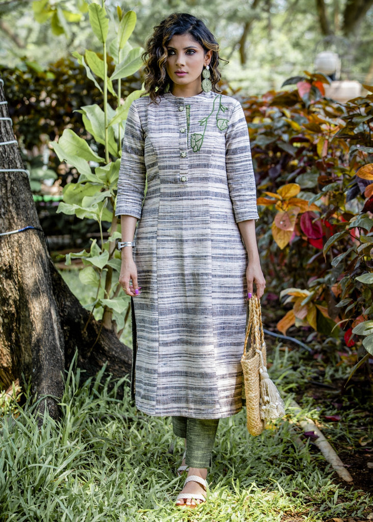 Exclusive handloom cotton kurta with embroidered motifs