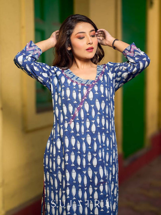 Deep Indigo Kurta with Playful Fish Print, Sculpted Neckline and Magenta Embroidery Accents