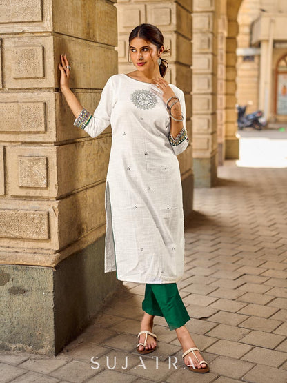 Cultural White Cotton Kurta with Traditional Madhubani Painting on Front & Sleeves