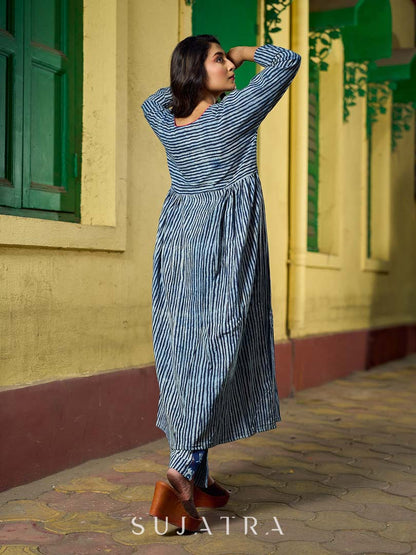 Contemporary Indigo Striped Kurta Featuring Animal Patch Detail, Drop Shoulders and Magenta Mirror Accents