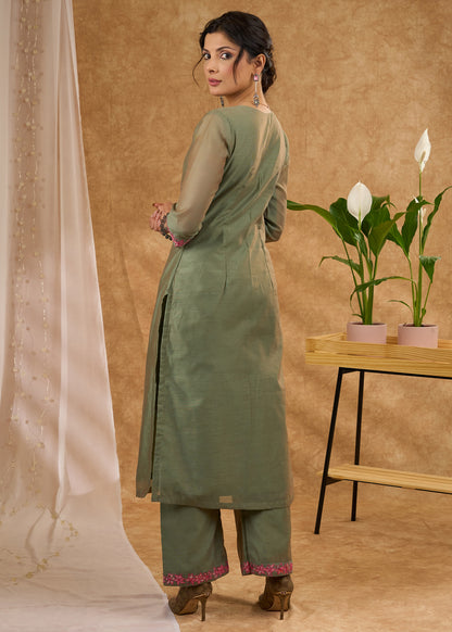 Elegant fern green Chanderi kurta and pant with intricate applique work -  Dupatta Optional