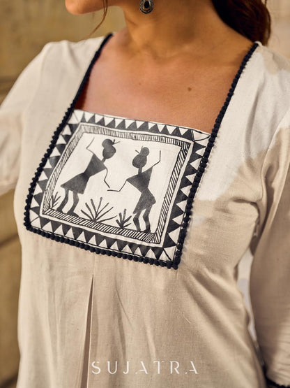 Timeless Off-White Cotton Kurta Featuring Hand Painted Warli Folk Art Yoke & Cuff Band