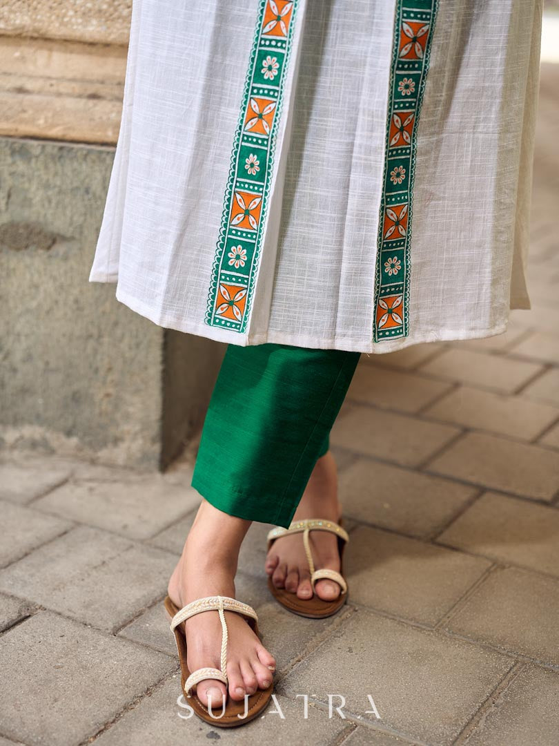 Bottle Green Solid Cotton Silk Pencil Pant