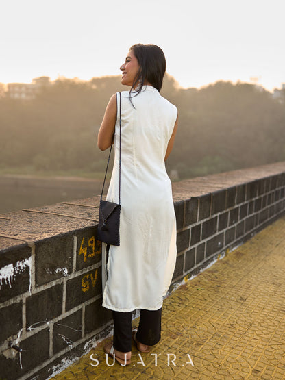 Elegant Sleeveless Black & White Viscose Rayon Angarkha Kurti with Collar
