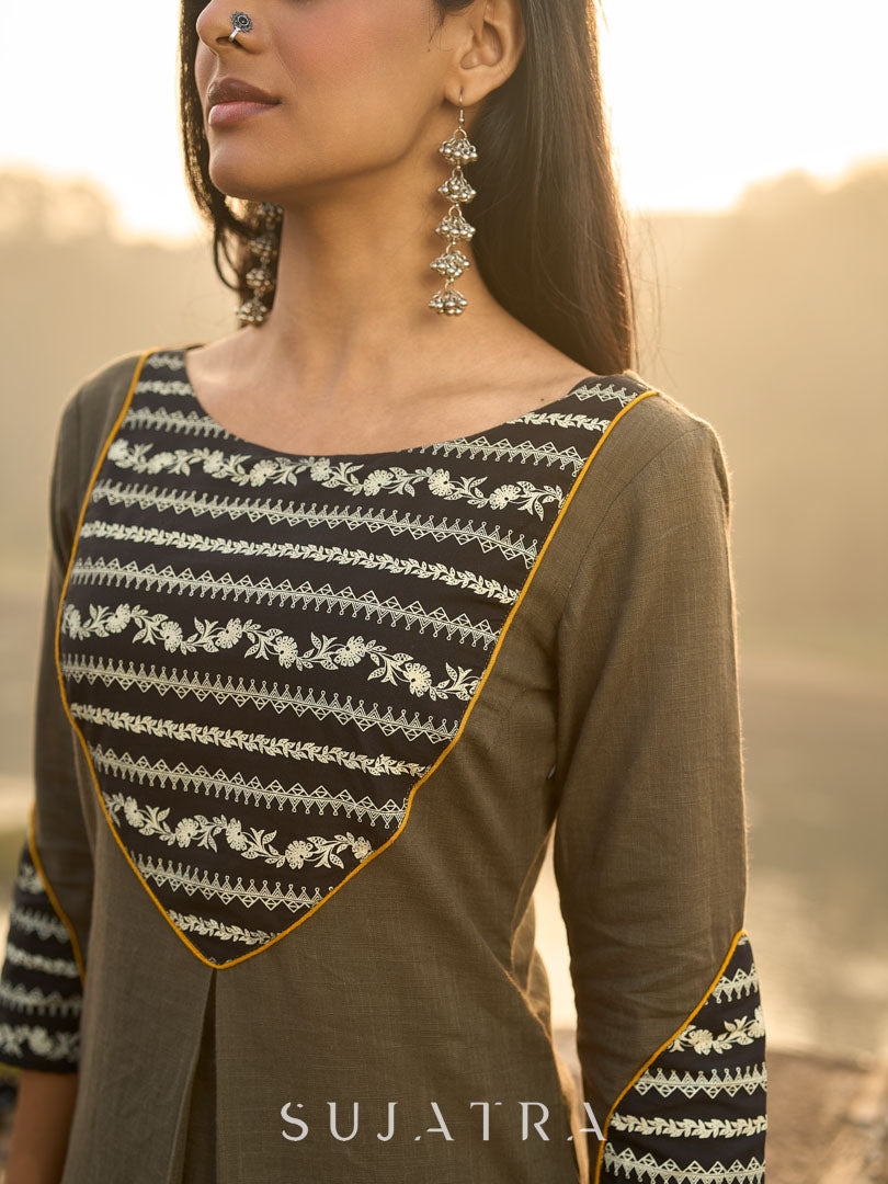 Stylish Grey Cotton Pleated Kurta with Artful Printed Yoke, Cuff Design & Contrast Mustard Piping