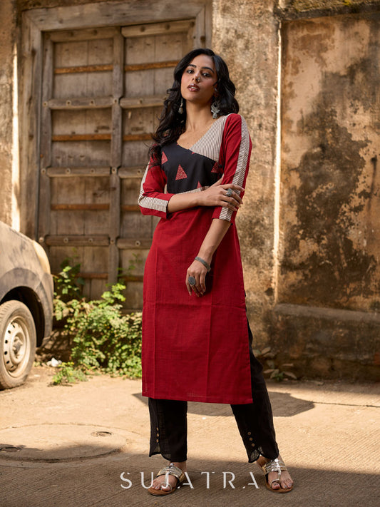 Maroon Cotton Kurti with Contemporary Geometric Print Yoke & Sleeves