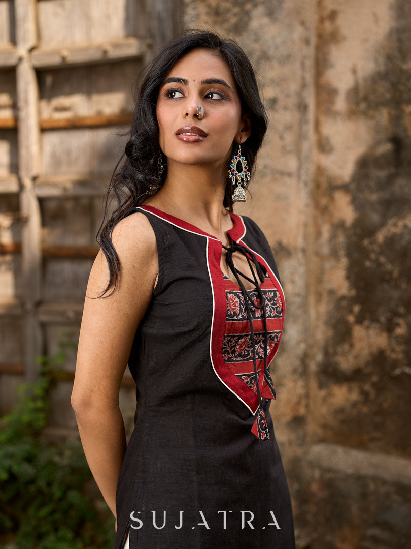 Black Cotton Contemporary Kurta with Printed Yoke and Contrast Accents