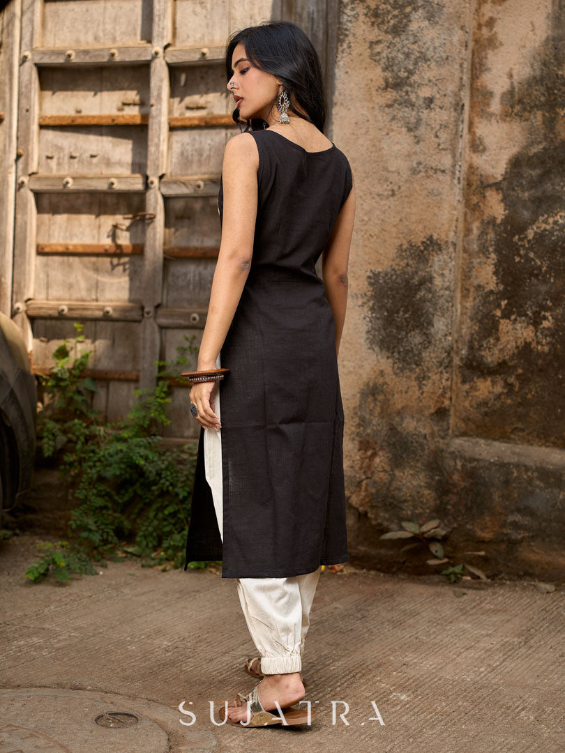 Black Cotton Contemporary Kurta with Printed Yoke and Contrast Accents