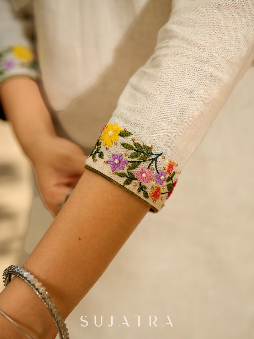 Classic Off-White Straight Cotton Kurta Featuring Vibrant Floral Hand Embroidery on Neckline & Sleeve Cuffs