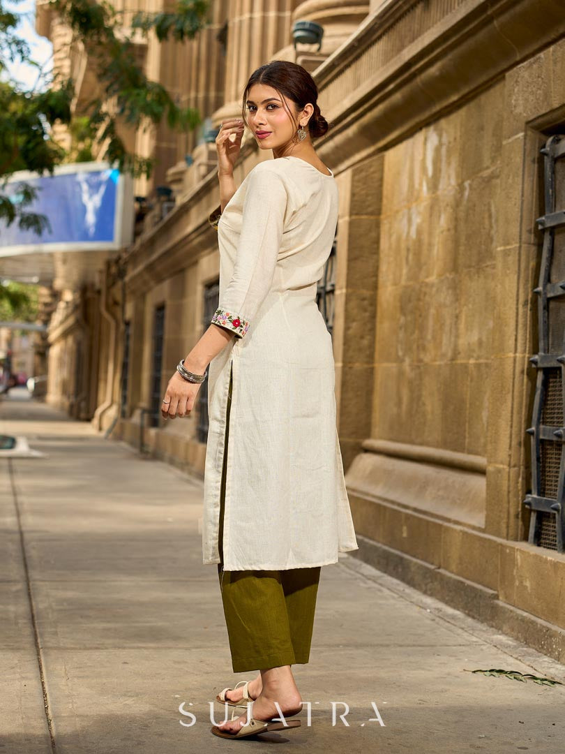 Classic Off-White Straight Cotton Kurta Featuring Vibrant Floral Hand Embroidery on Neckline & Sleeve Cuffs