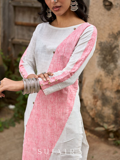 Chic White Cotton Straight Kurta with Pink Striped Front Panel & Sleeve