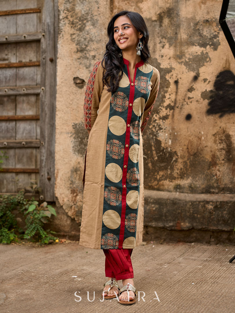 Maroon Minimal Style Cotton Pant with Front Pleats and Relaxed Fit
