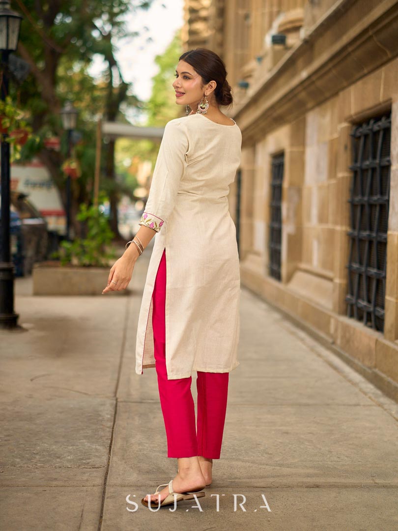 Soulful Off-White Cotton Kurta with Pink Floral Embroidered Neckline & Sleeves