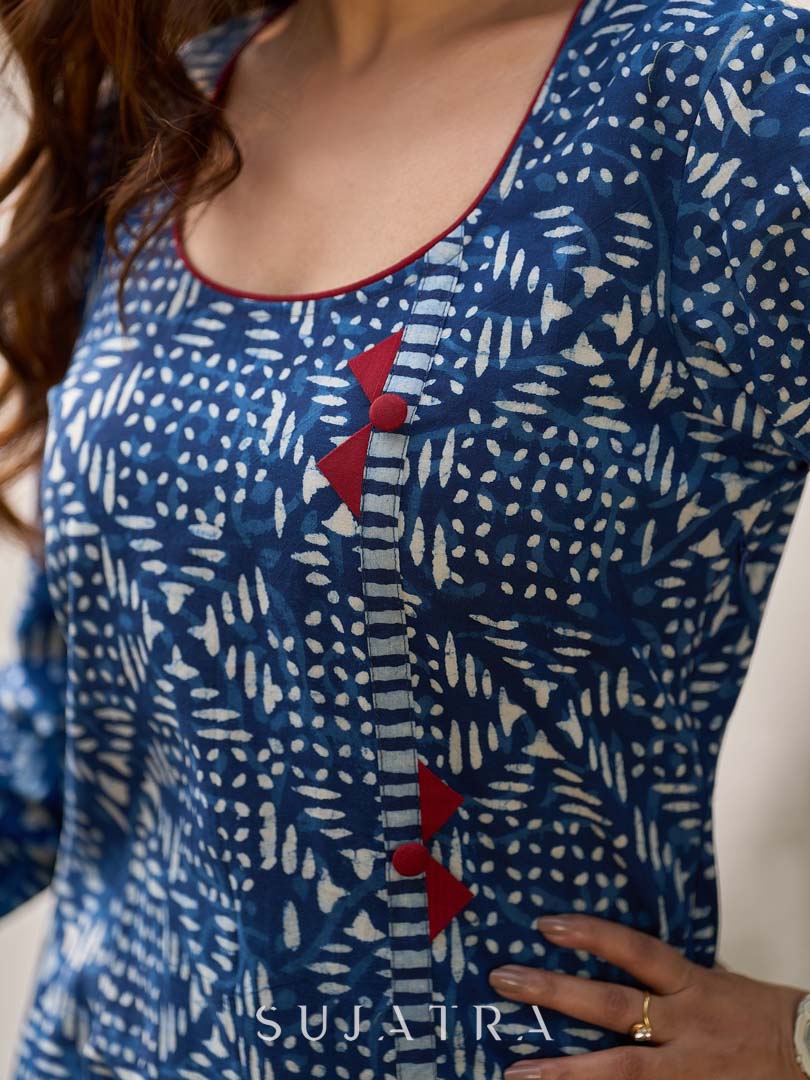 Dussehra Sale — Contemporary Indigo Geometric Side-Cut Kurta with Linear Stripe Detailing and Maroon Triangle Highlights - Pant Optional