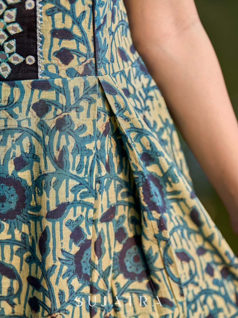 Artisan Indigo Floral Kurta with Black Mirror Work and Pleated Yoke Silhouette