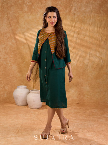 Sophisticated bottle green and mustard Ikat jacket featuring an overlapping neckline closure, front-open design, and rich maroon accents, offering a composed, tailored silhouette for corporate wear.
