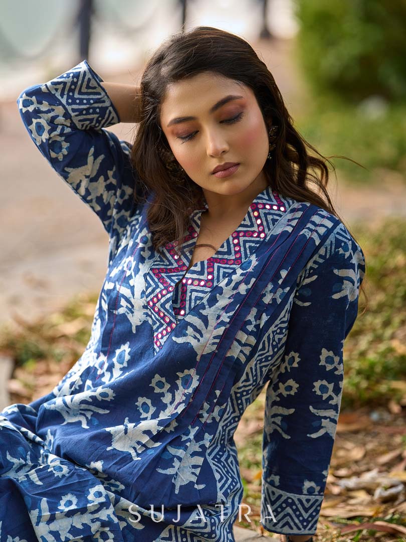 Indigo Floral Kurta with Playful Stripe Print and Magenta Hand Mirror Work on Overlapping Neckline