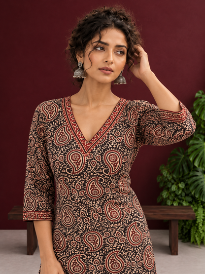 Black Cotton Ajrakh Print Kurta with Maroon Paisley Motifs and Contrast V-Neck Border — styled view