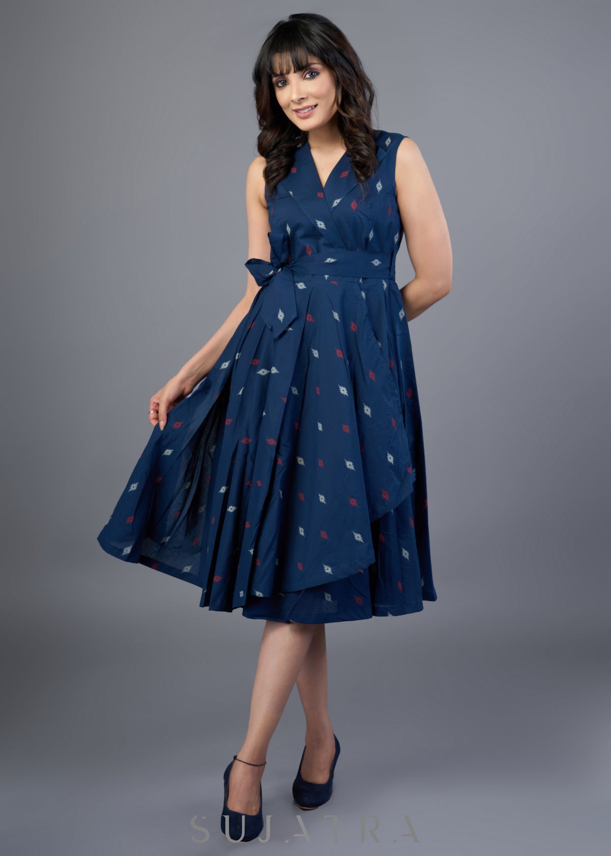 Dussehra Sale — Smart Navy Blue Cotton Sleeveless Overlap Dress