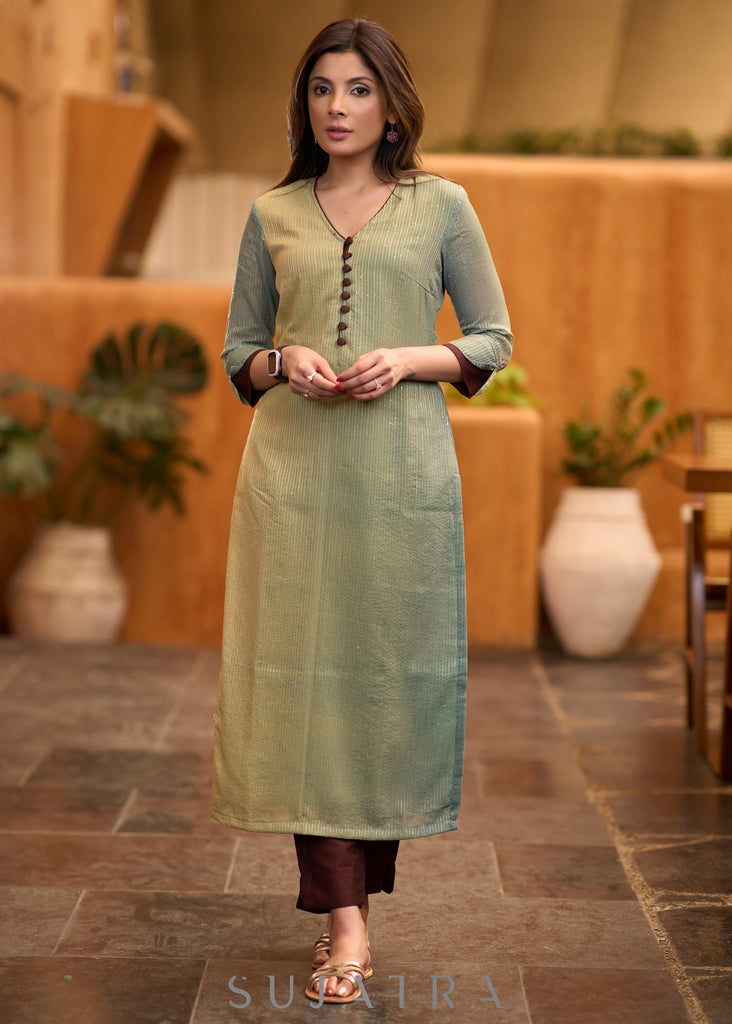Elegant green Shaded kurta with contrast brown detaling Pant optional