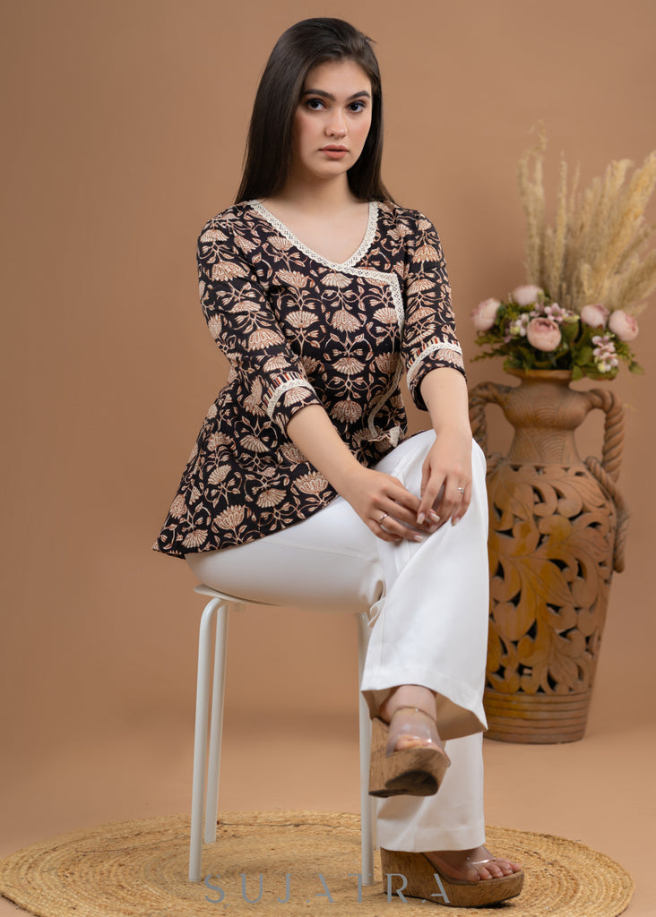 Floral block Printed cotton Top with off white lace