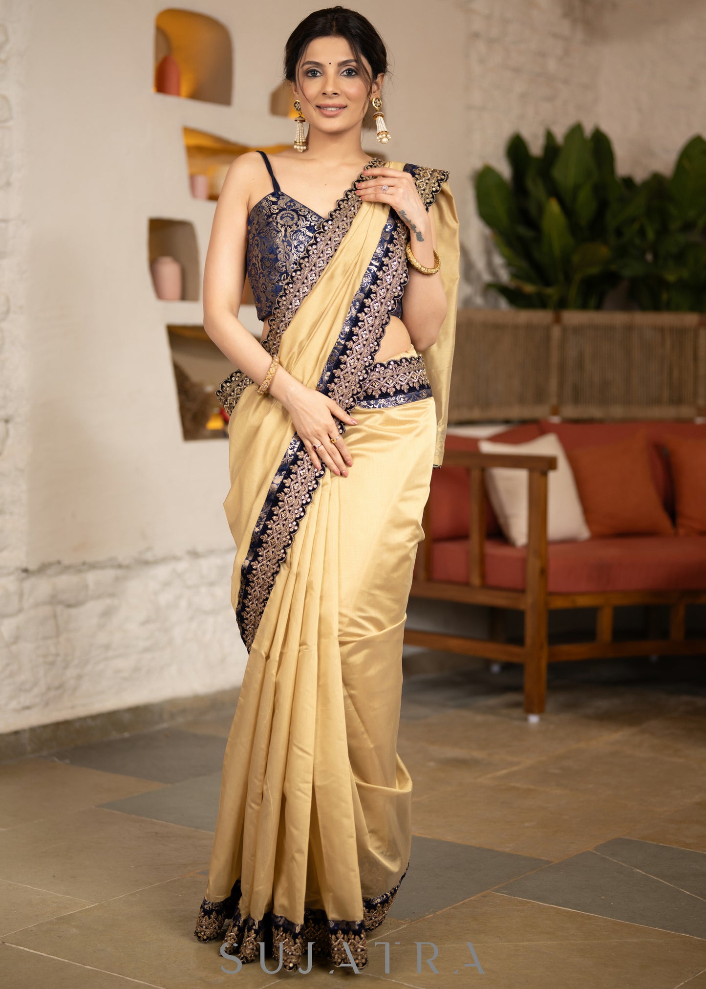 Beautiful Golden Chanderi Saree Highlighted With Contrast Lace And Matching Banarasi