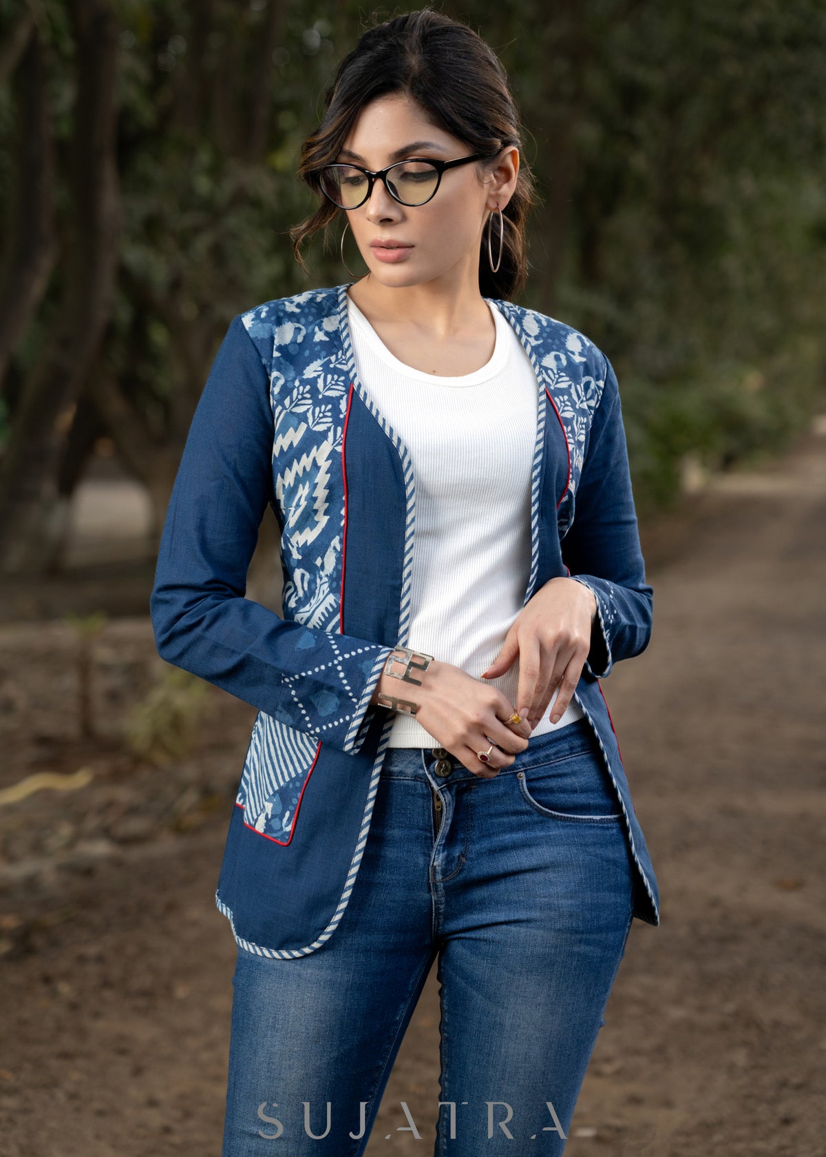 Dussehra Sale — Smart indigo patchwork casual jacket