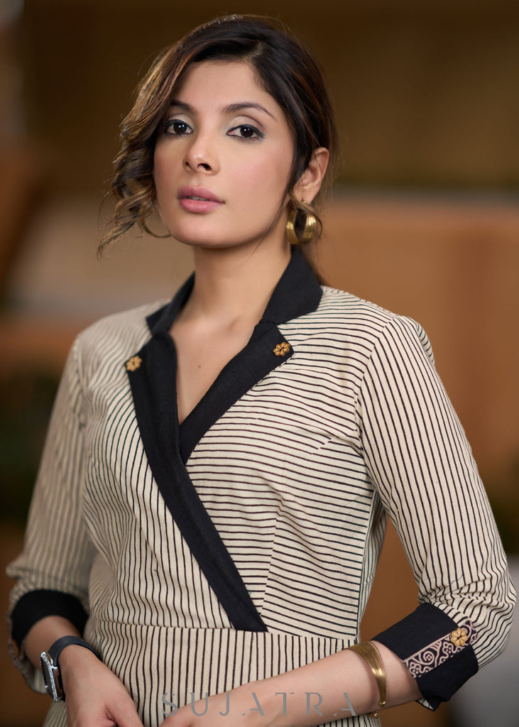 Classy Beige striped cotton kurta with black collar - Pant optional