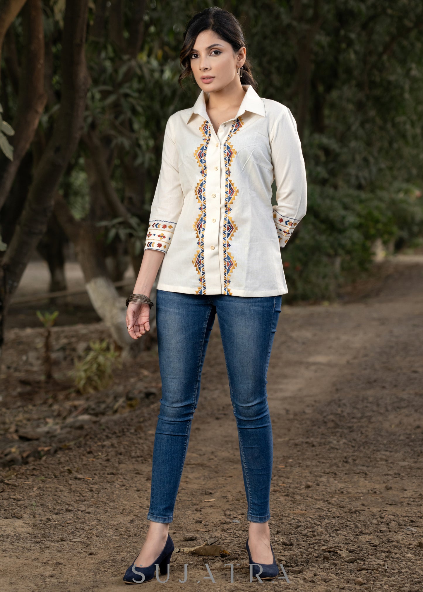 Stylish Cotton Ivory Shirt Highlighted with Classy Aztec Embroidery.