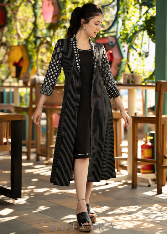 Trendy Black dress with handpainted details - Striped jacket optional