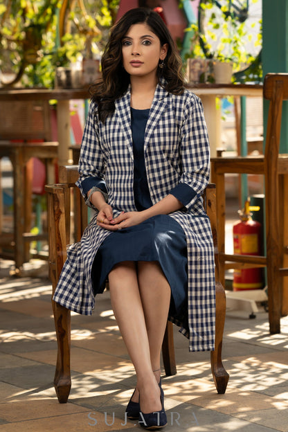 Chequered Long Shrug