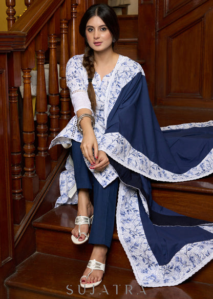 Elegant white Hakoba printed kurta, with delicate lace accents