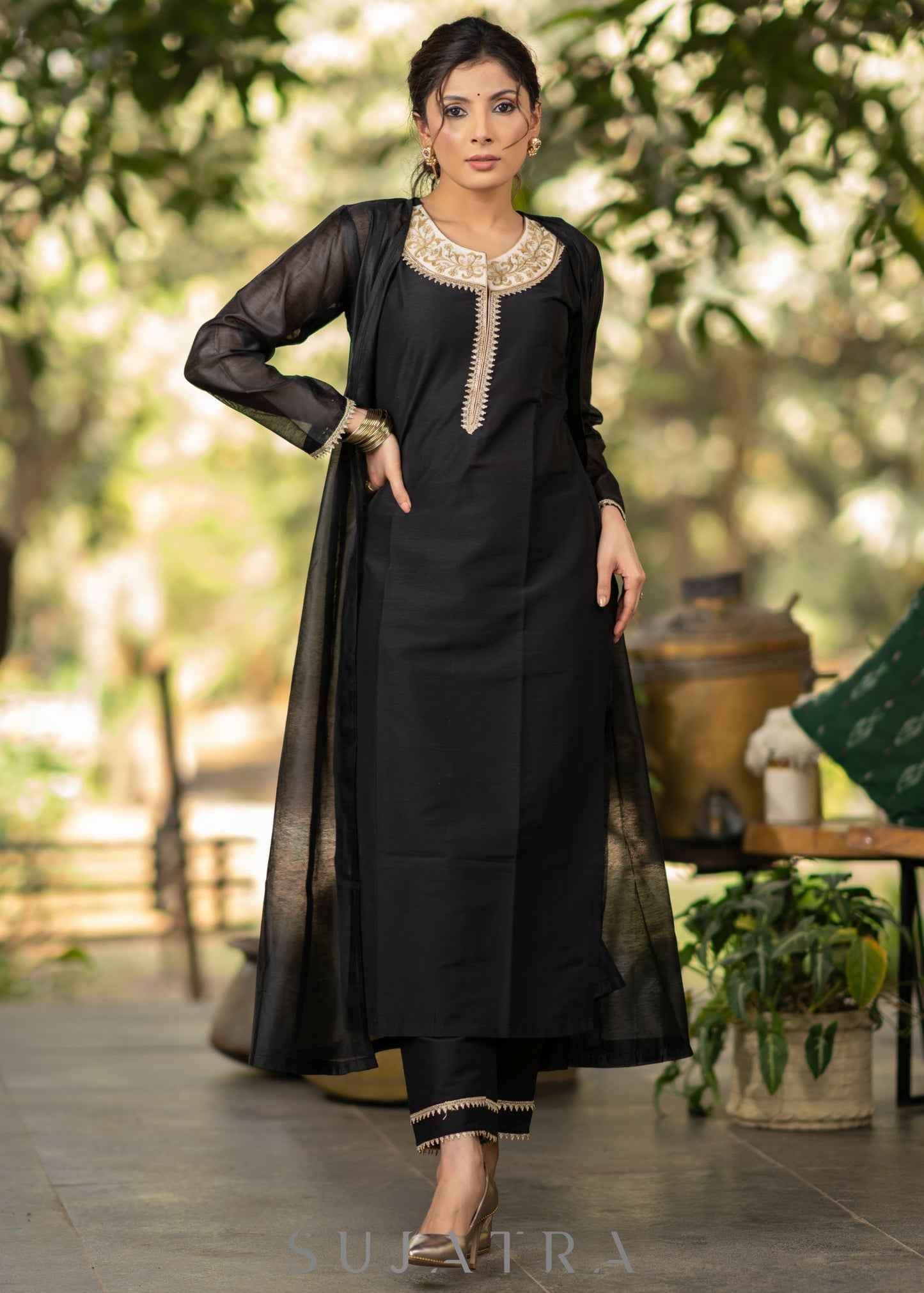 Chanderi Shrug