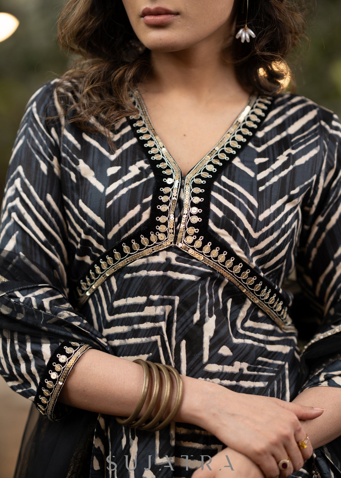 Hand embroidered Rayon printed empire line kurta