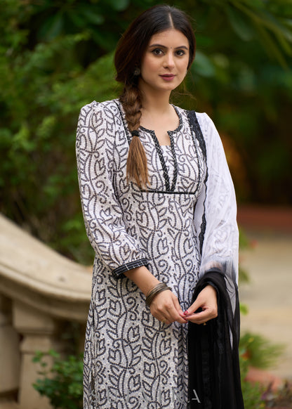 Versatile & stylish white hakoba bandhani printed kurta