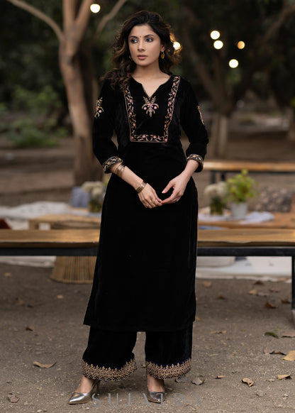 Unique Black hand embroidered velvet kurta