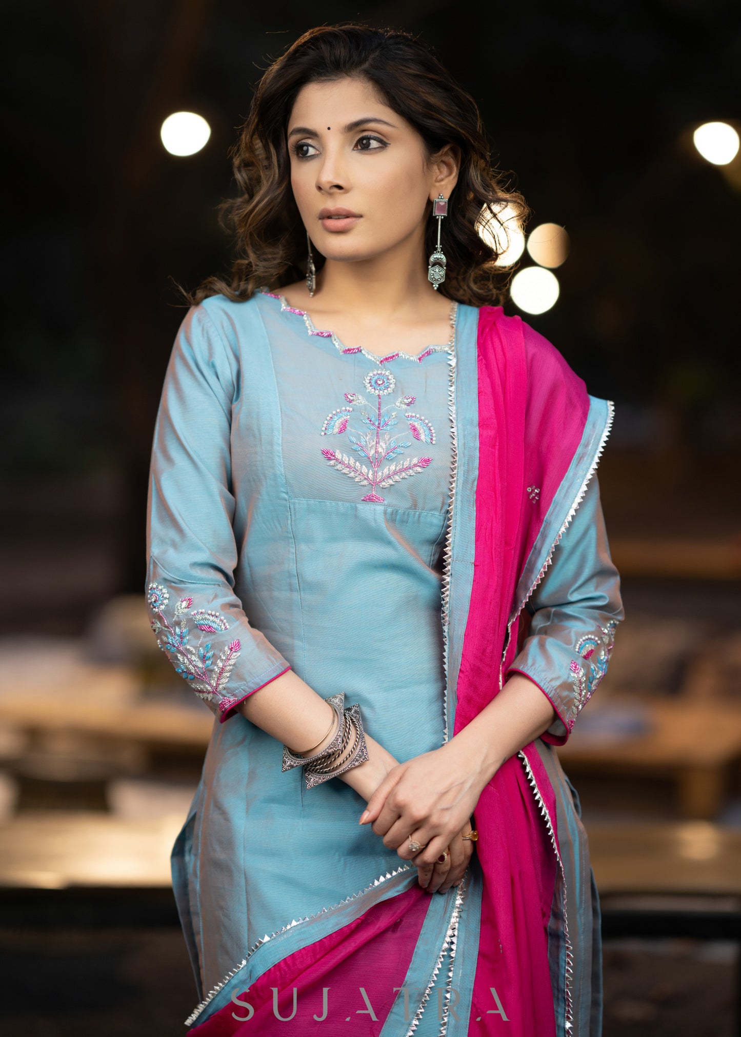 Hand embroidered dual shaded firozi chanderi kurta