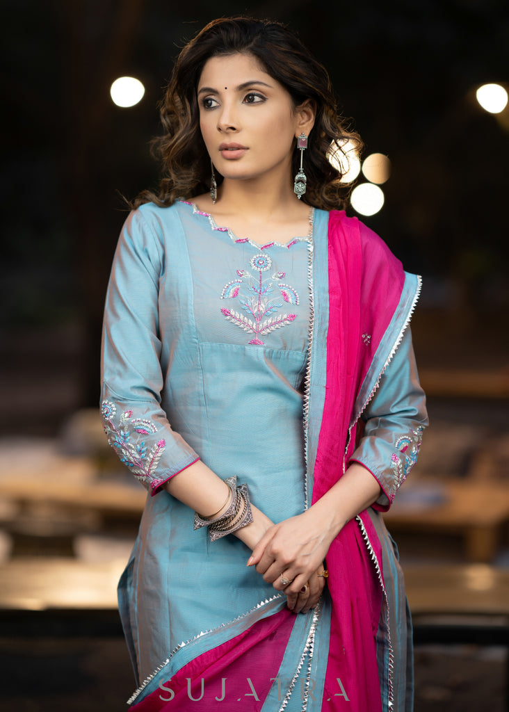 Hand embroidered dual shaded firozi chanderi kurta with pant-Pink georgette dupatta optional