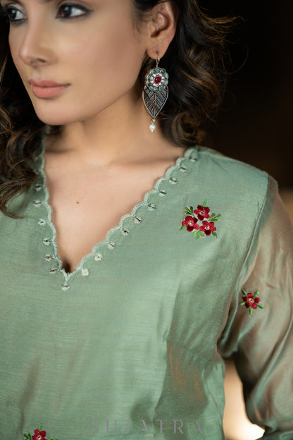 Embroidered fern green chanderi kurta
