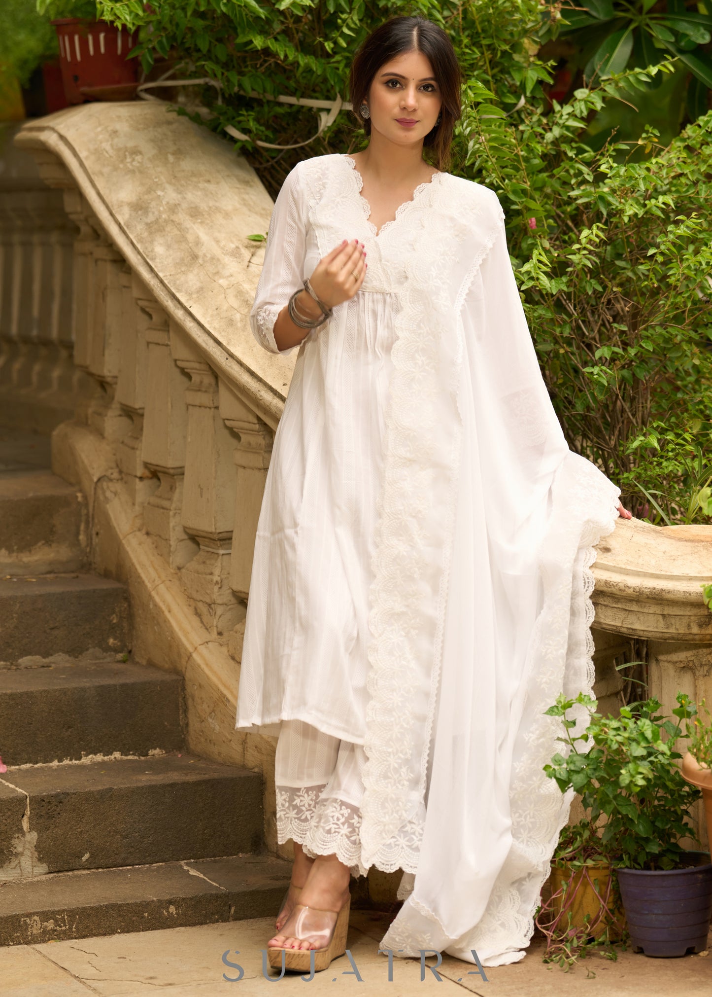 White self-textured lace yoke kurta