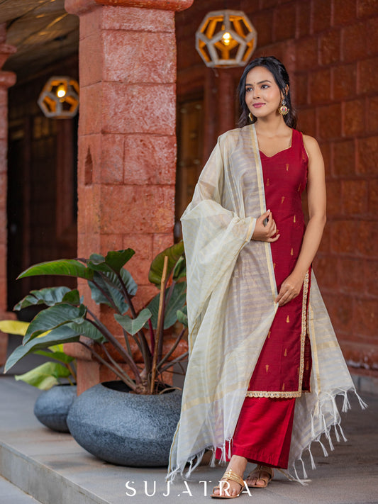 Rangini Cotton Silk Kurta with Delicate Embellishments