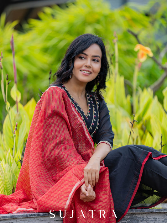 Raatrani Intricate Hand Embroidered Chanderi Silk Kurta