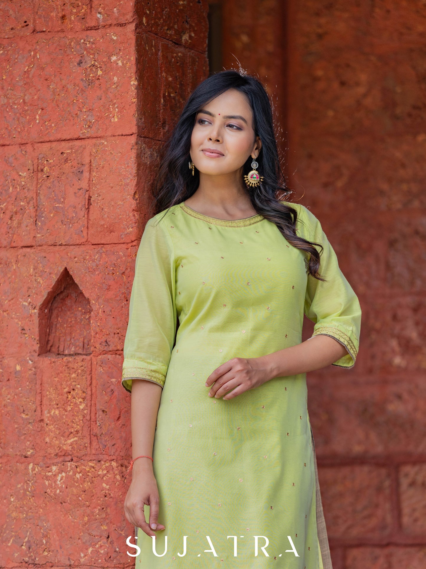 Baagh Delicate Antique Hand Embroidered Chanderi Silk Kurta