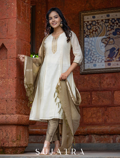 Sitara Hand Embroidered Pleated Chanderi Silk Kurta