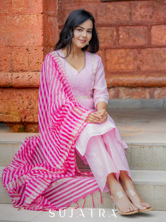 Chand Gulab Hand Embroidered Chanderi Silk Kurta